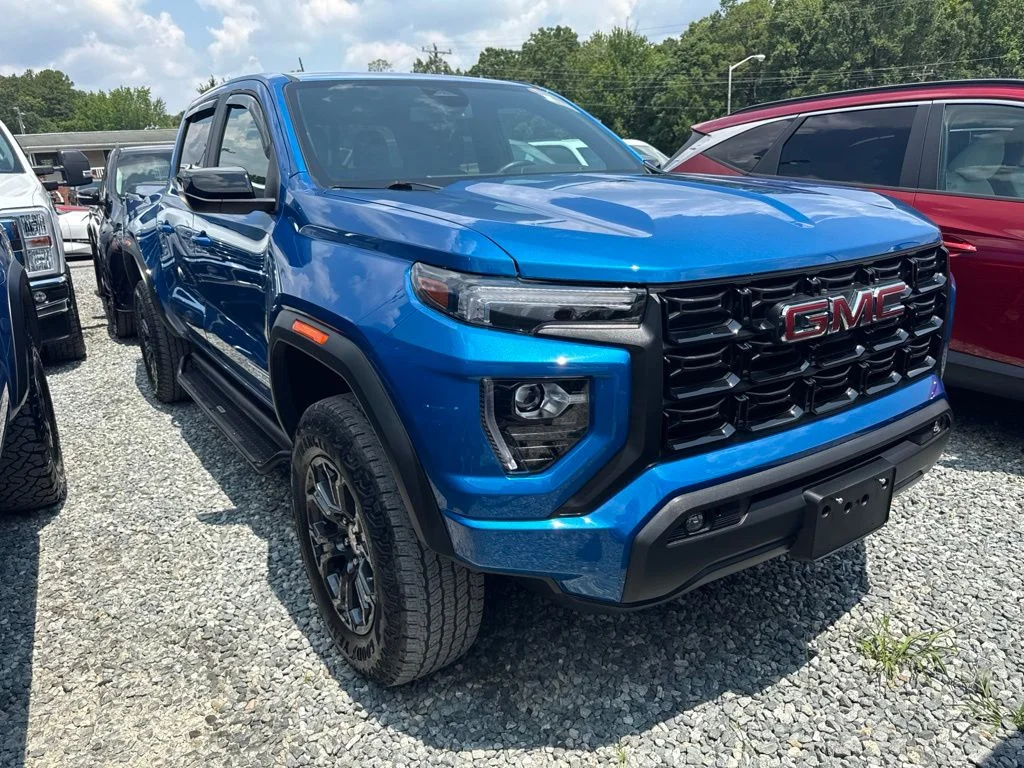Used 2024 Blue GMC Elevation image 2