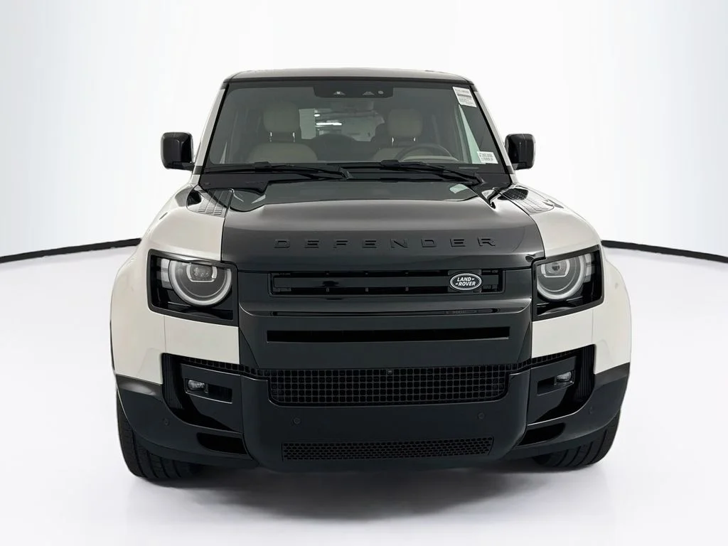 New 2026 Borasco Grey Land Rover X image 2