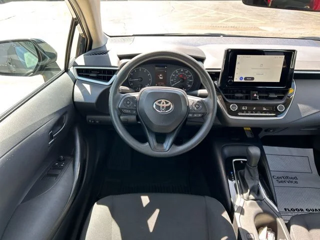 Used 2025  Toyota LE image 21