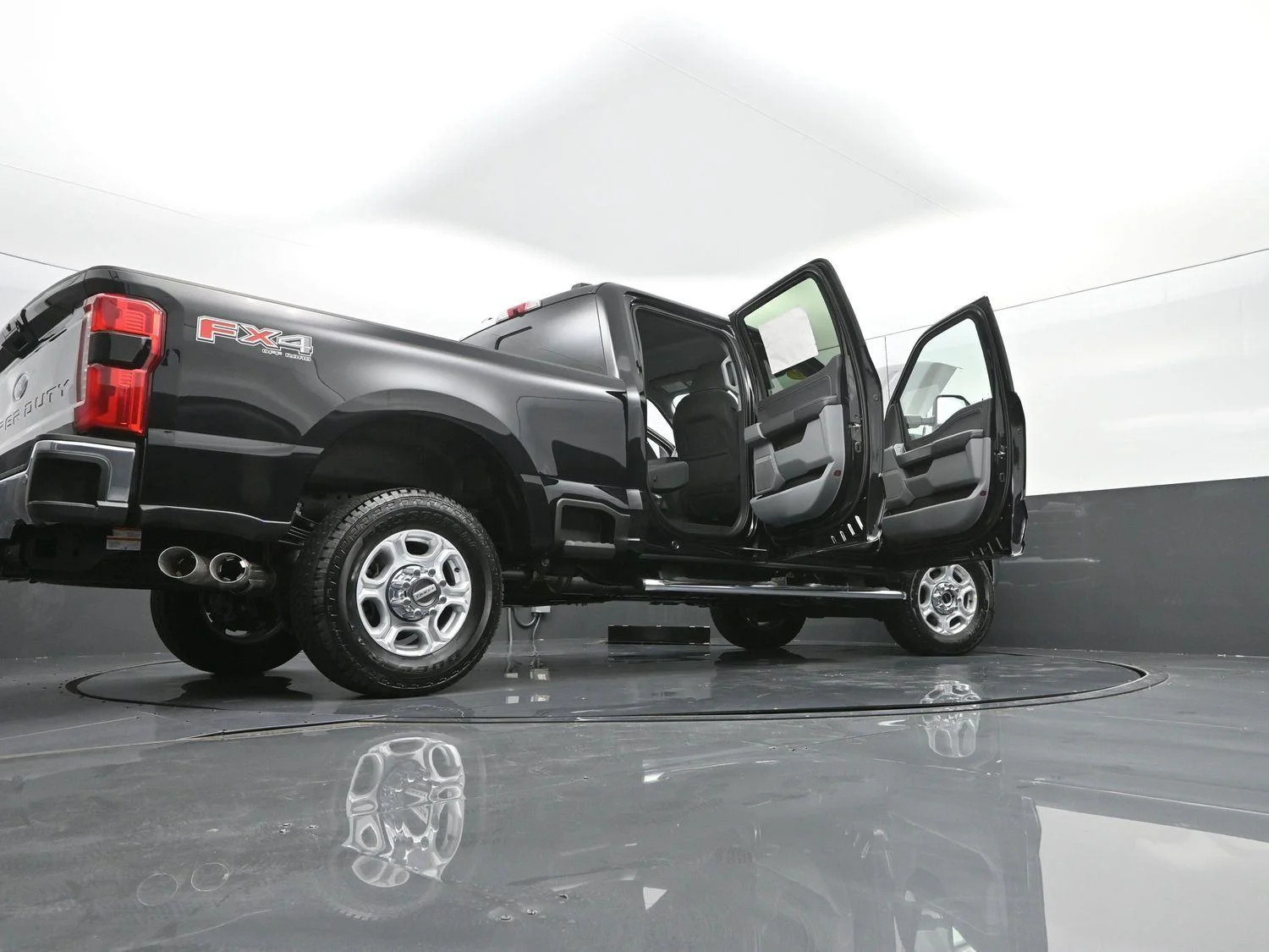 2026 Ford F-250 Super Duty XLT - Photo 51