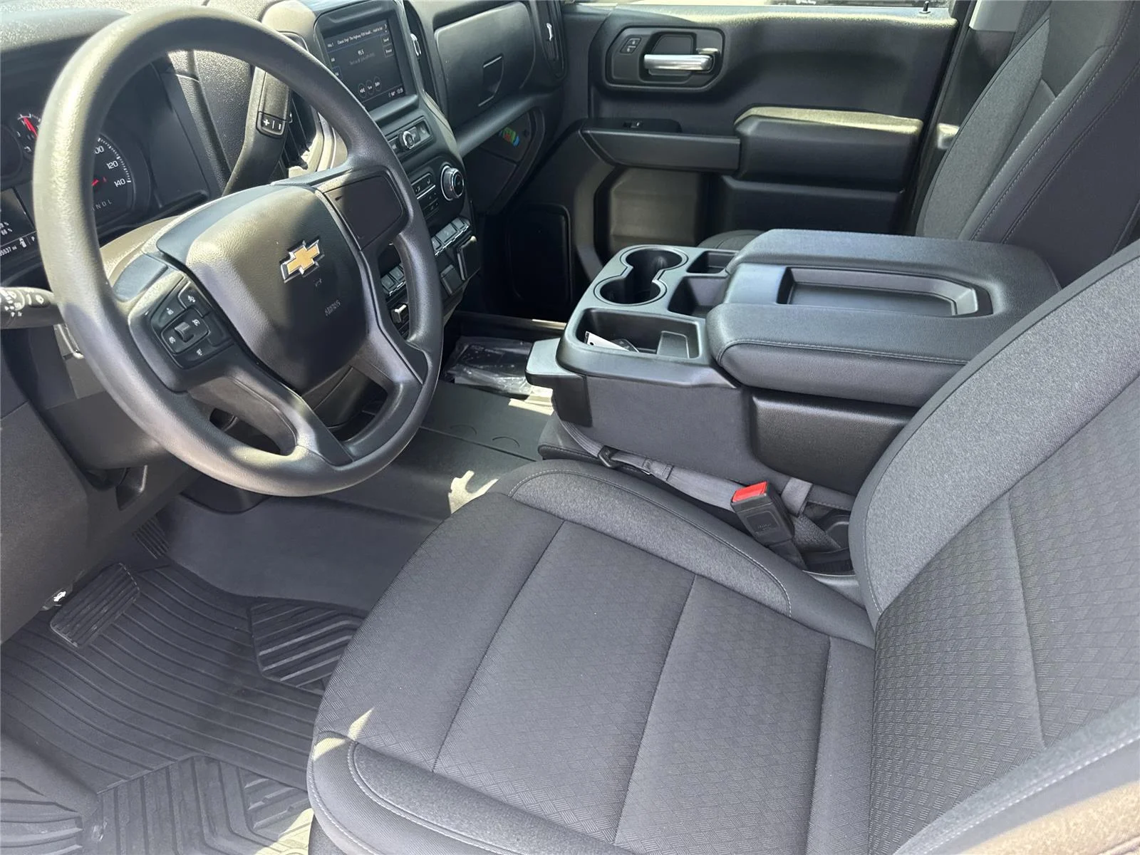Used 2024 Summit White Chevrolet Custom image 10