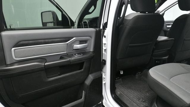 Used 2023 White Ram Big Horn image 19