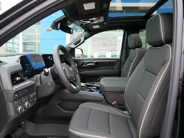 2027 Chevrolet Tahoe Premier - Photo 6