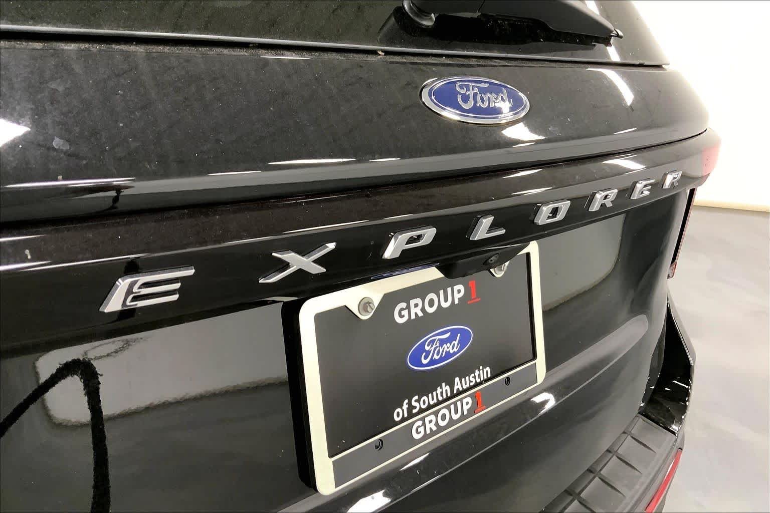 New 2026 Agate Black Metallic Ford Active image 12