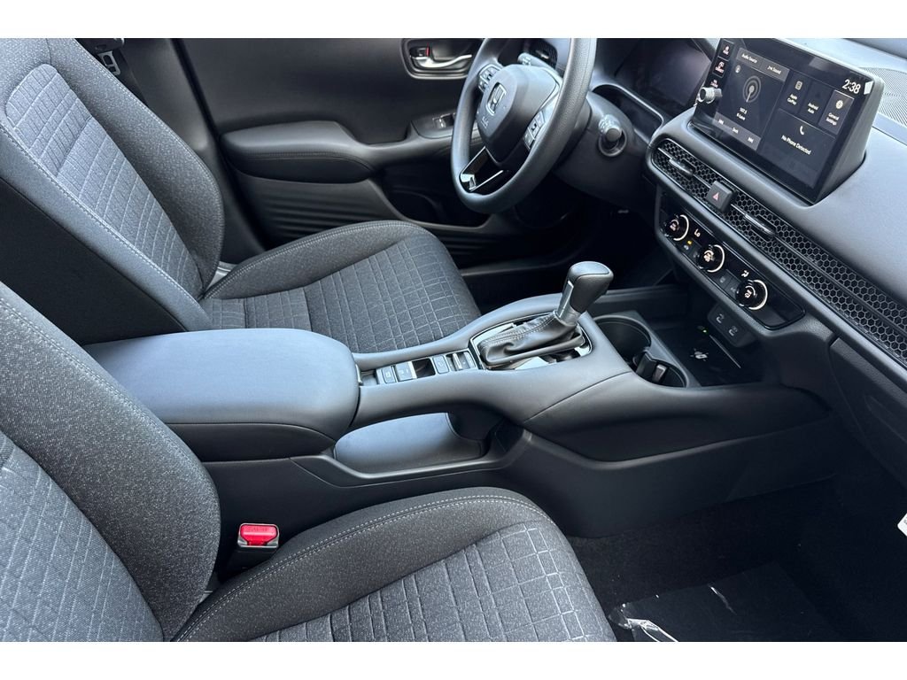 New 2027 Platinum White Pearl Honda LX image 18