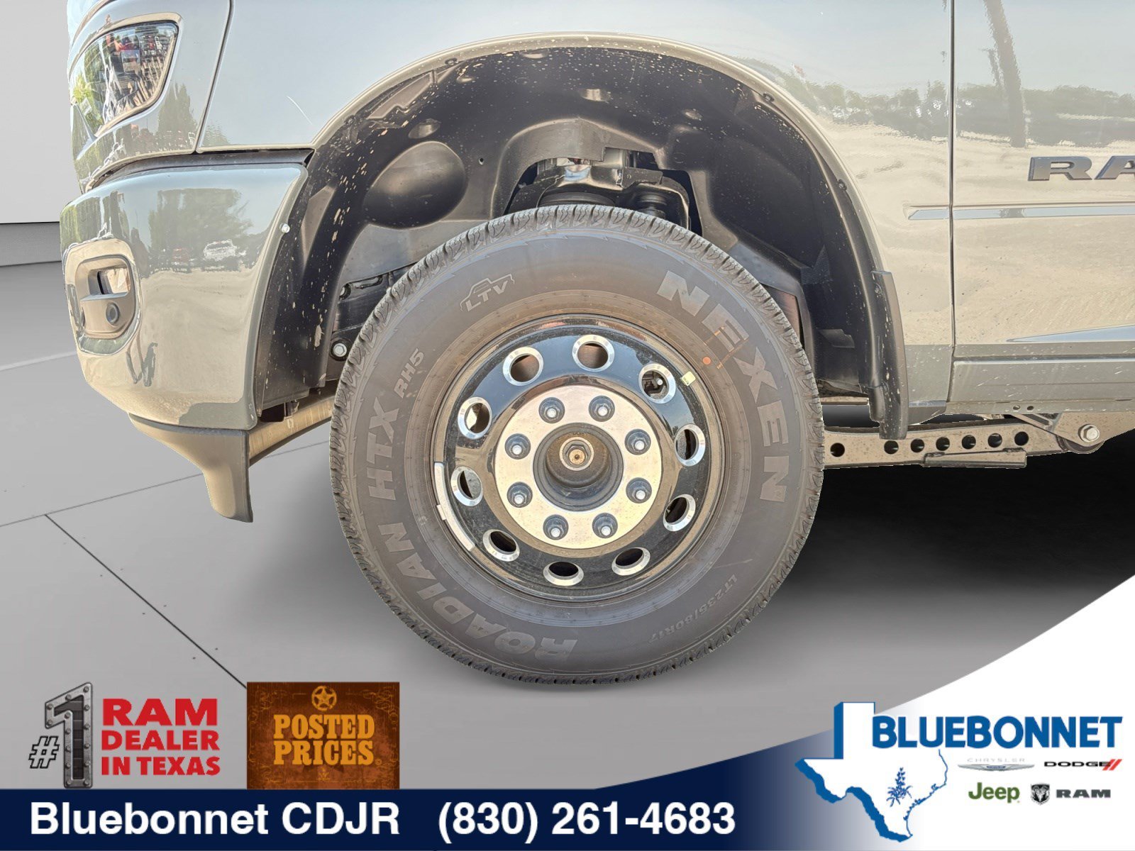 New 2026 Ceramic Gray Clear-Coat Exterior Paint RAM Laramie image 9