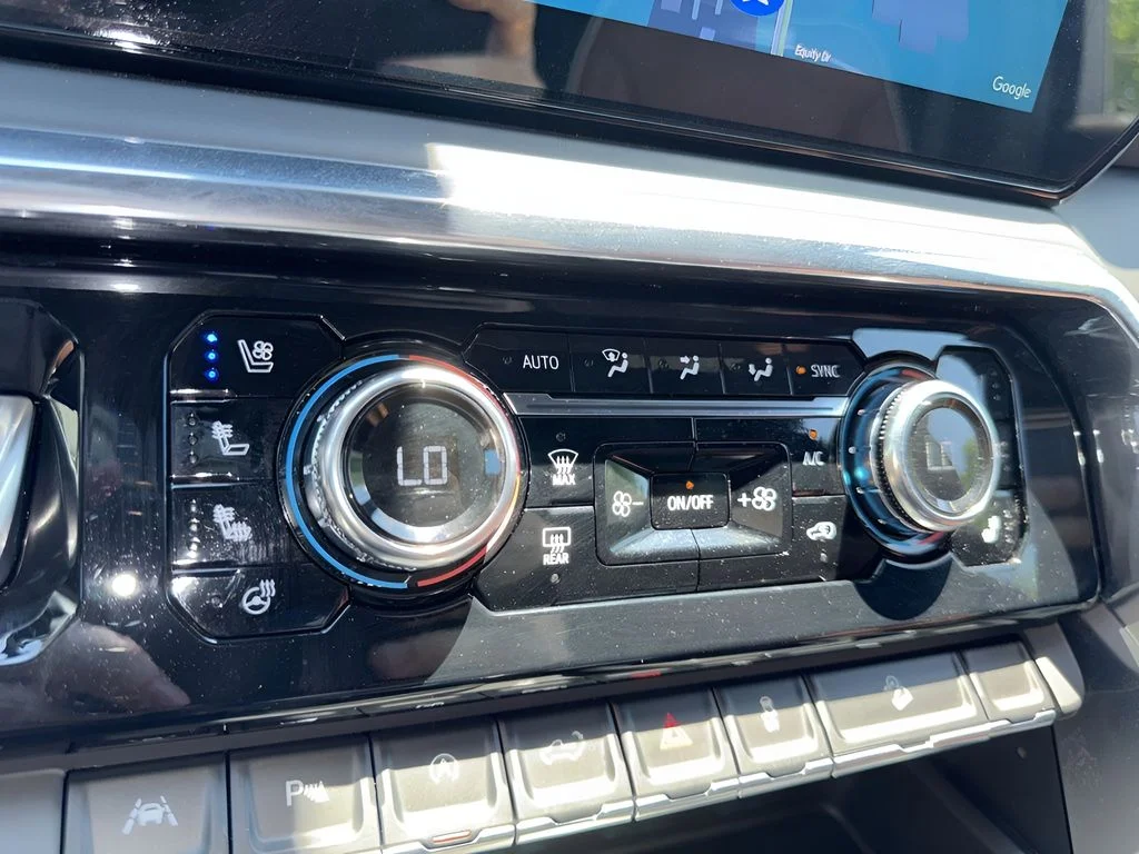 Used 2025 Blue GMC Denali Ultimate image 24