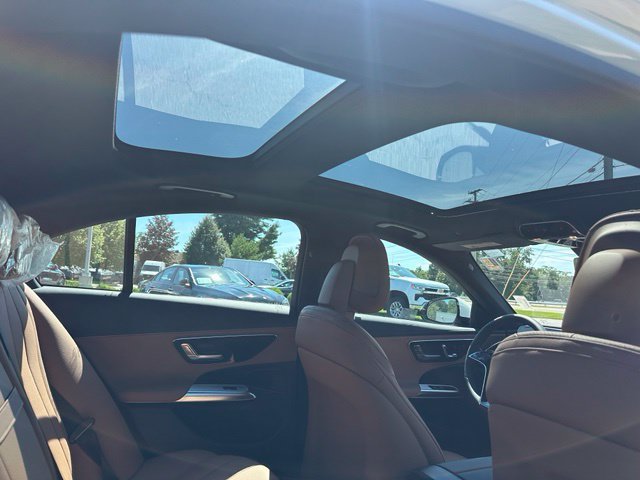 New 2027 Polar White Mercedes-Benz E 350 image 74