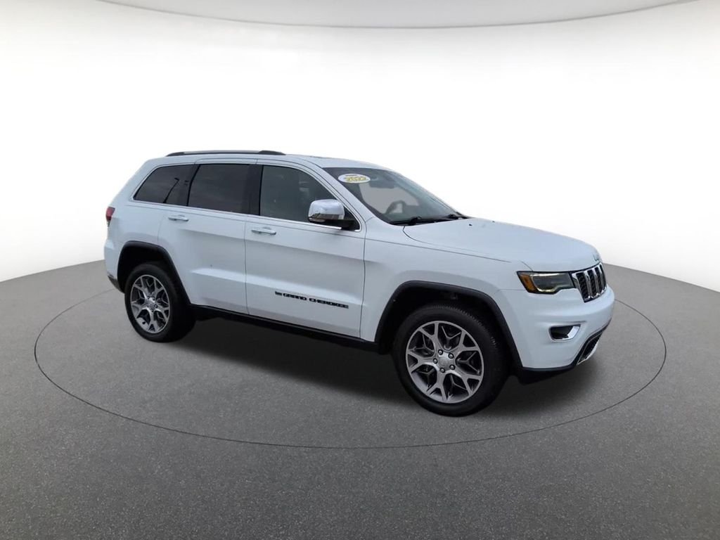 Used 2022 White Jeep Limited image 5
