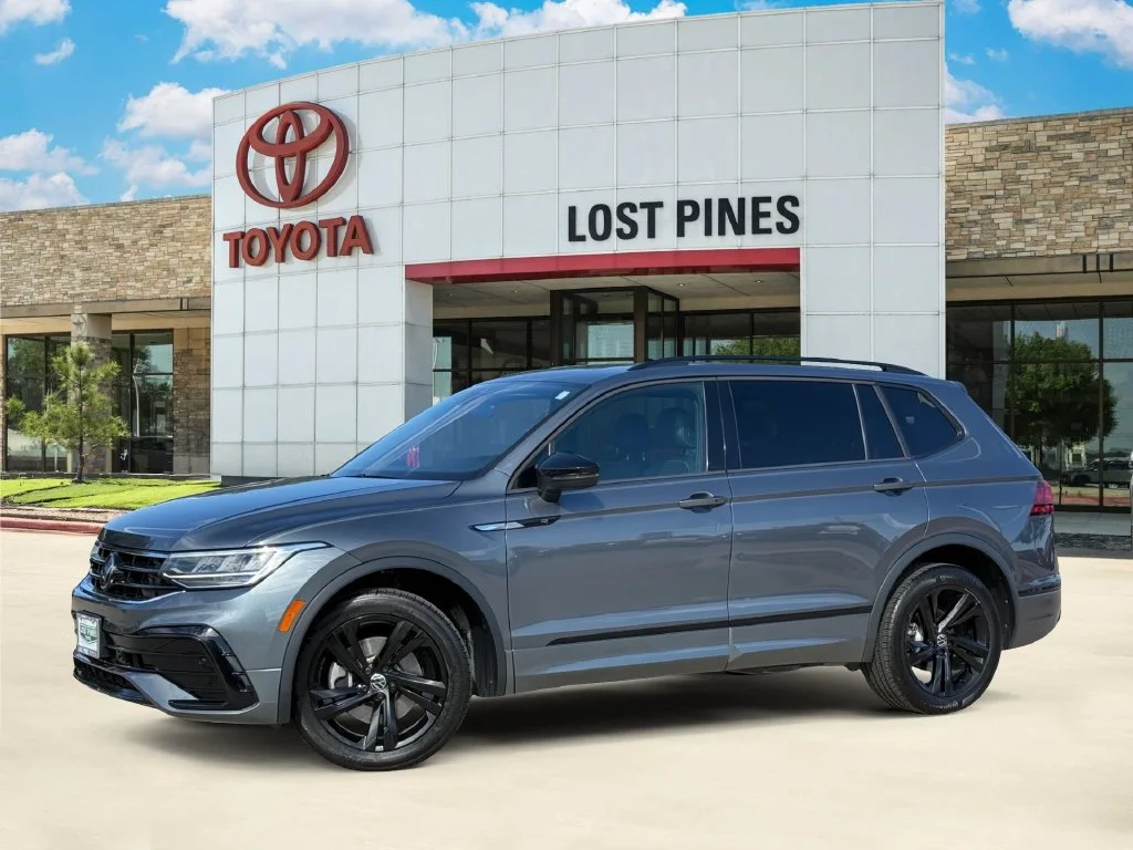 2024 Volkswagen Tiguan SE R-LINE BLACK