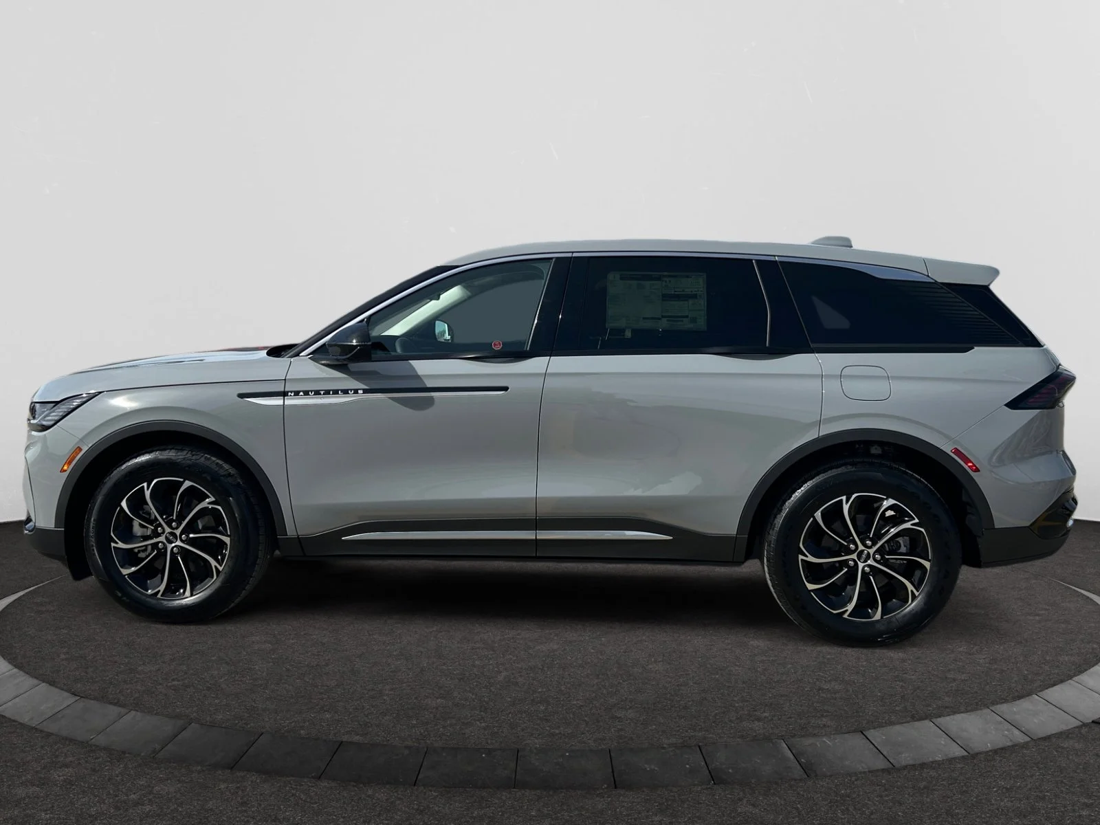 New 2026 Grey Matter Metallic Clearcoat Lincoln Premiere image 2
