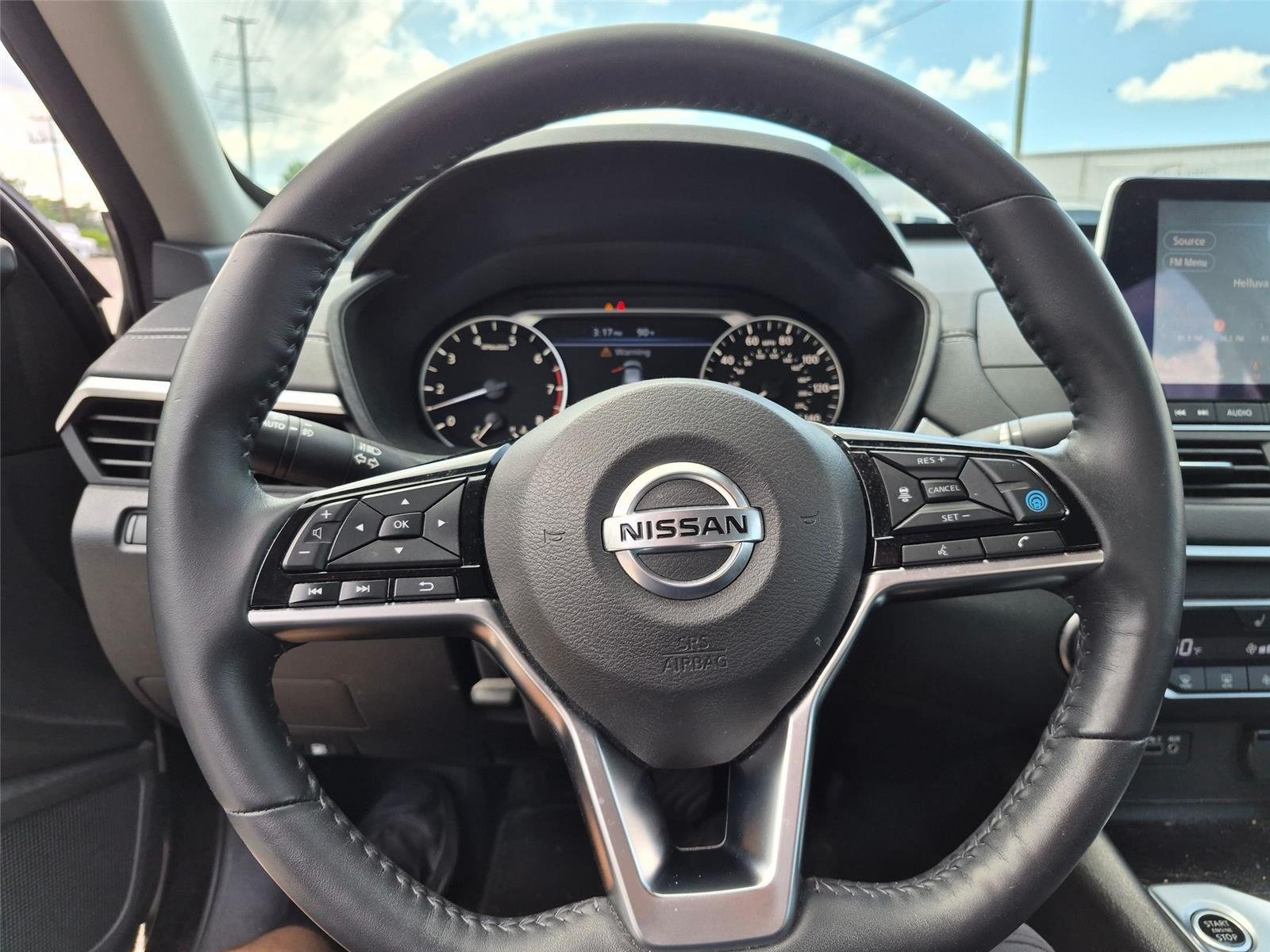 Used 2019 SUPER BLACK NISSAN SV image 9