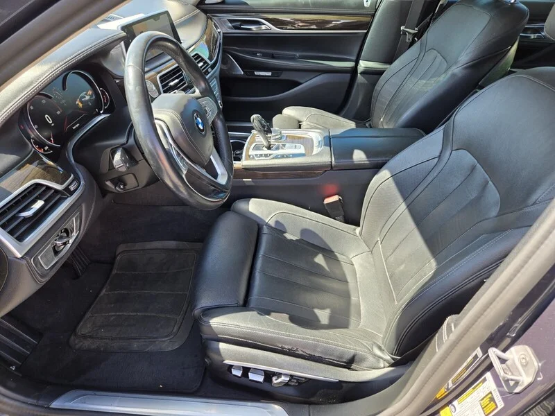 Used 2016 Gray BMW 740i image 6