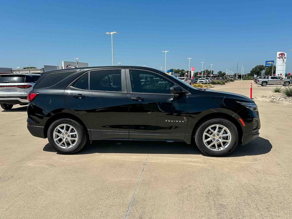 Used 2023 Chevrolet Equinox LS with VIN 3GNAXHEG2PL190098 for sale in Temple, TX