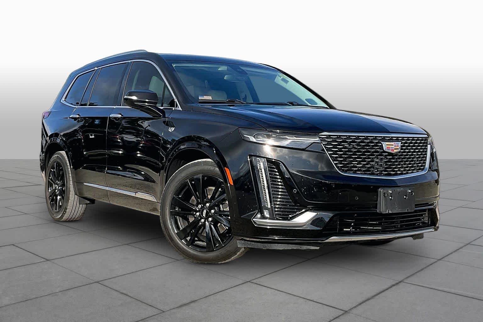 Pre-Owned 2024 Cadillac XT6 FWD Premium Luxury