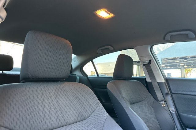 Used 2015  Honda LX image 17