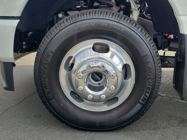 2026 Ford F-350 Super Duty Platinum - Photo 29