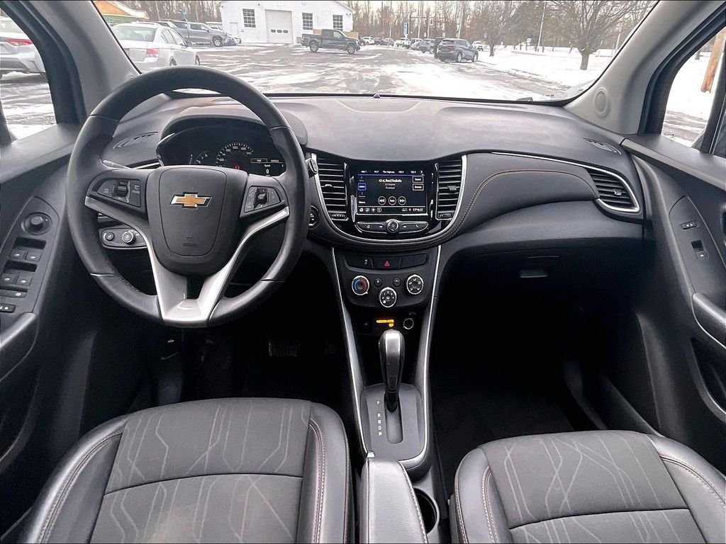 Used 2022 Black Chevrolet LT image 19