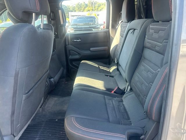 Used 2022  Nissan PRO-4X image 12