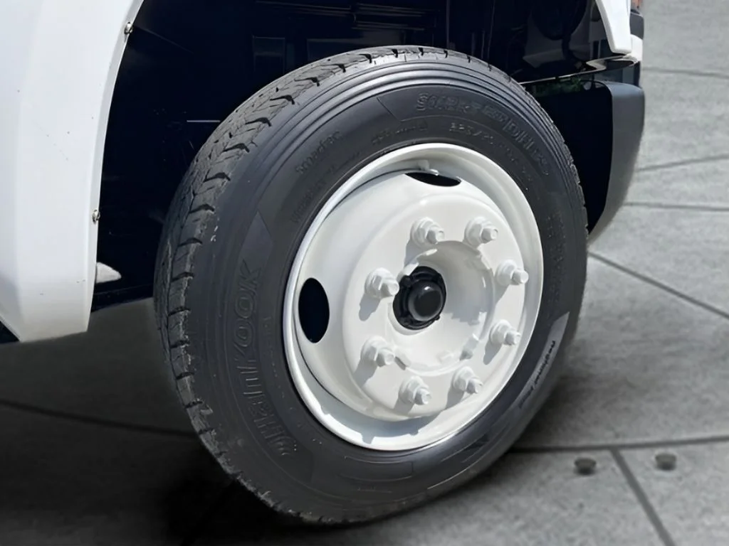 Used 2022 White Chevrolet Work Truck image 69