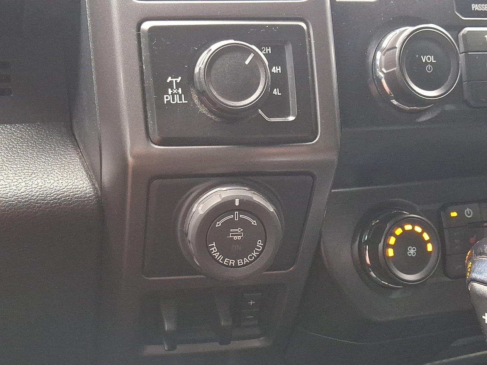 Used 2019  Ford XLT image 23