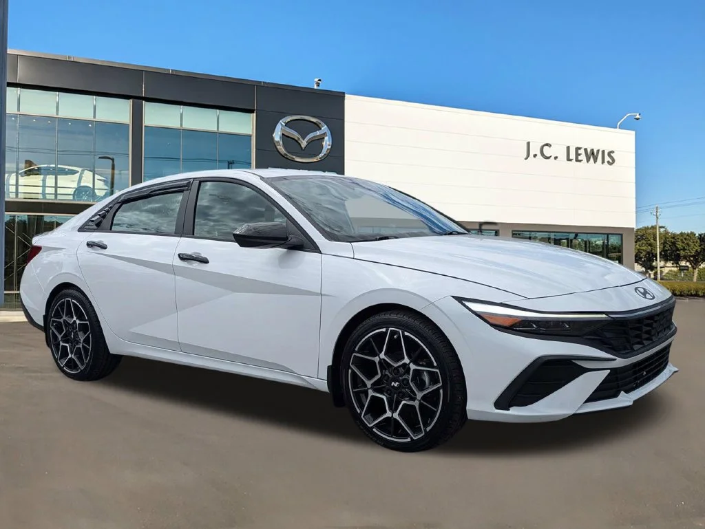 2025 Hyundai Elantra