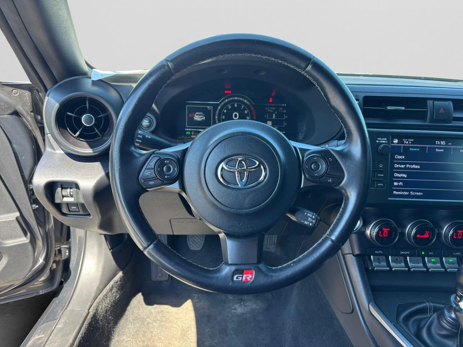 Used 2023 Pavement Toyota Base image 11