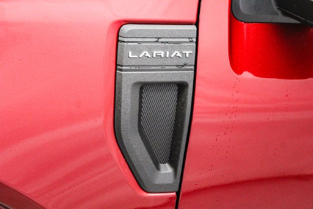 New 2026 Ruby Red Metallic Tinted Clearcoat Ford Lariat® image 24