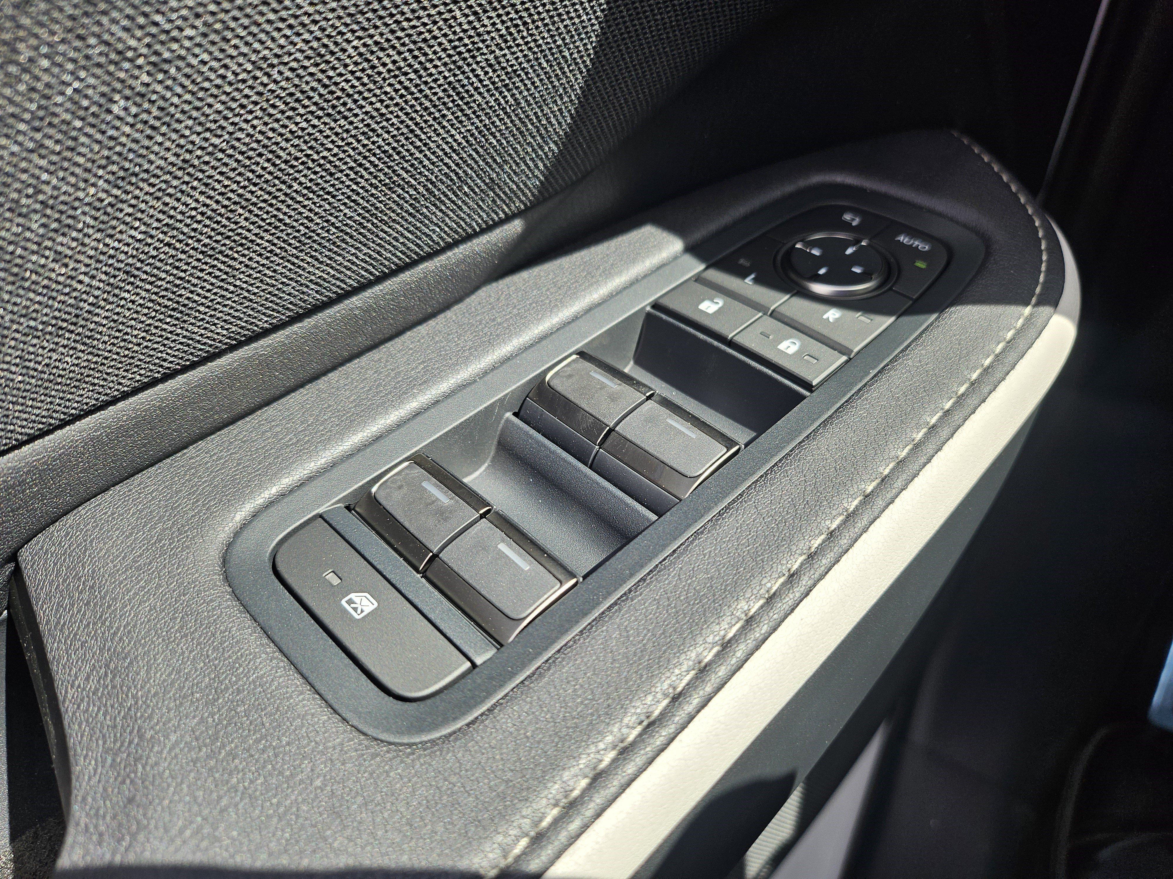 New 2026 Wind Chill Pearl Lexus F SPORT HANDLING AWD image 15