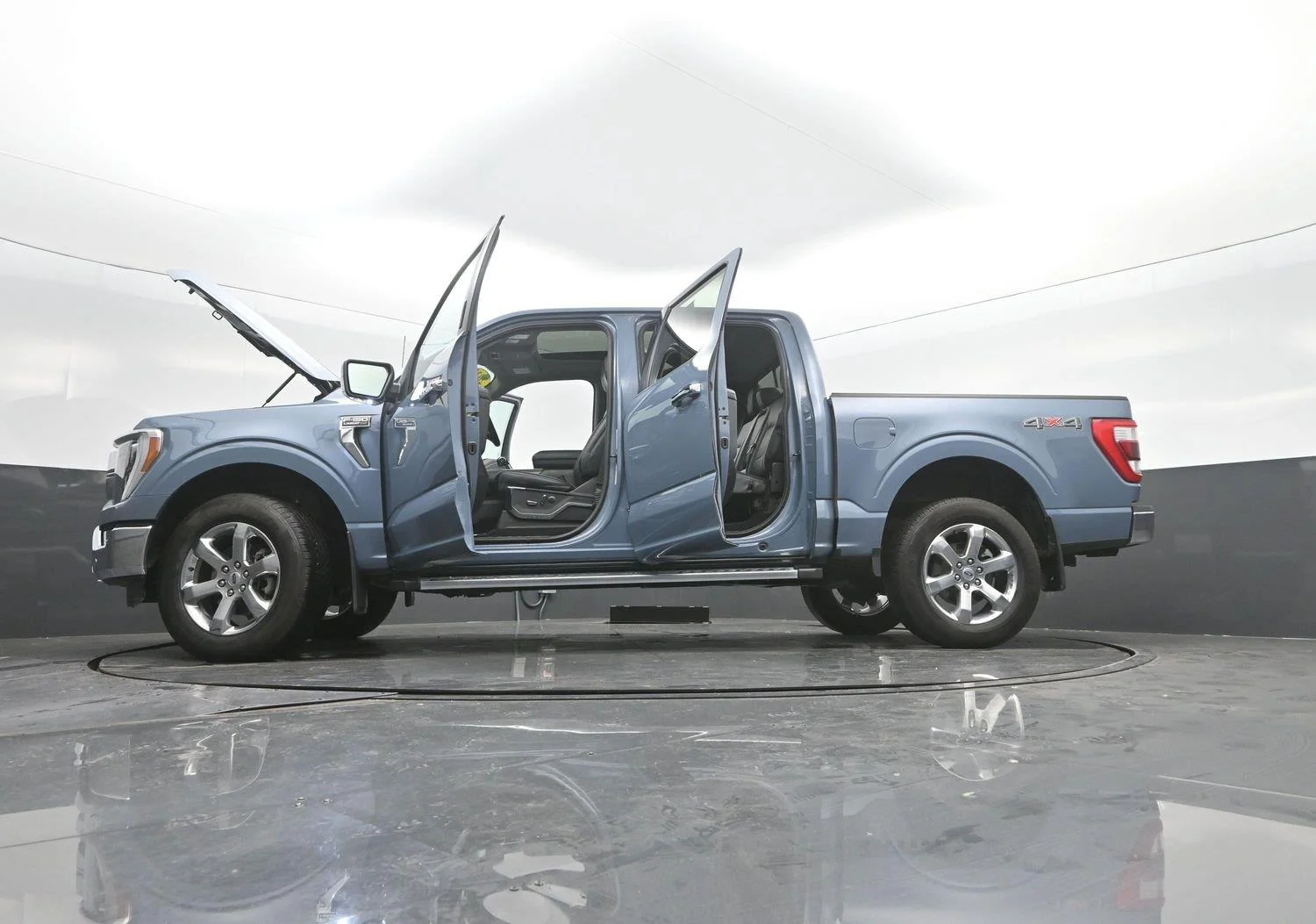Used 2023 Azure Gray Metallic Tri-Coat Ford LARIAT image 57