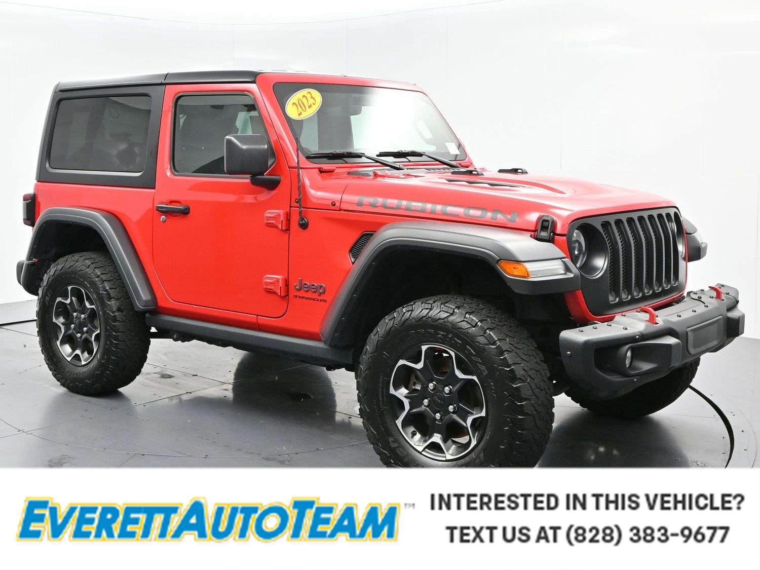 Used 2023 Firecracker Red Clearcoat Jeep Rubicon image 1
