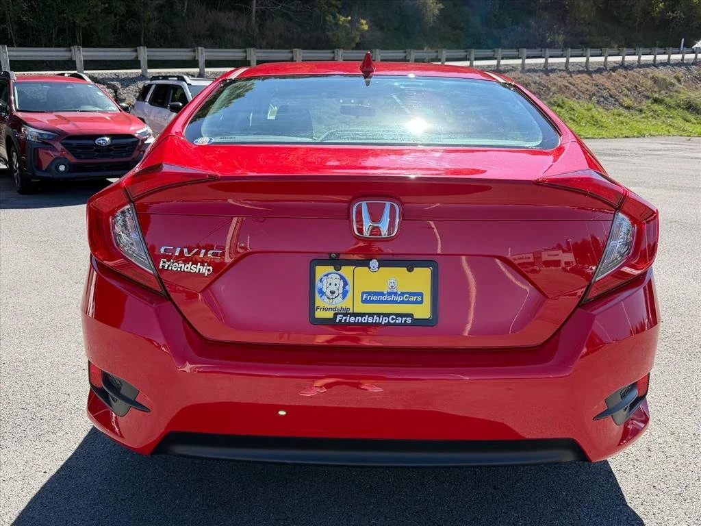 Used 2017  Honda EX image 8