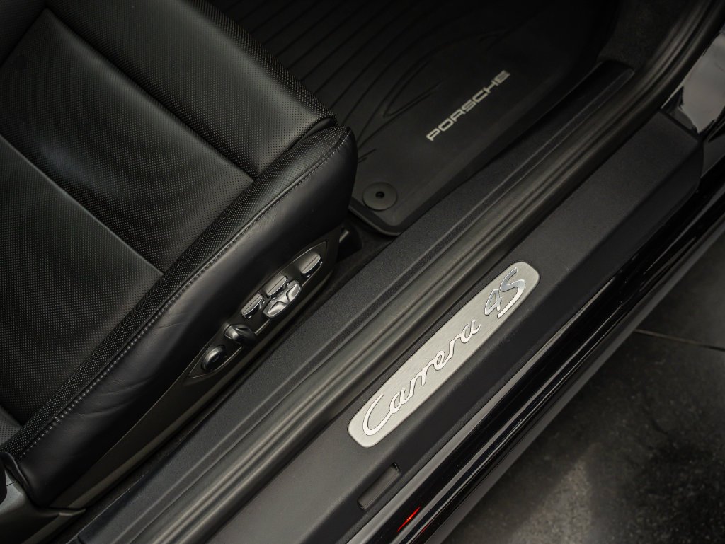 Certified Used 2019 Jet Black Porsche Carrera 4S image 20