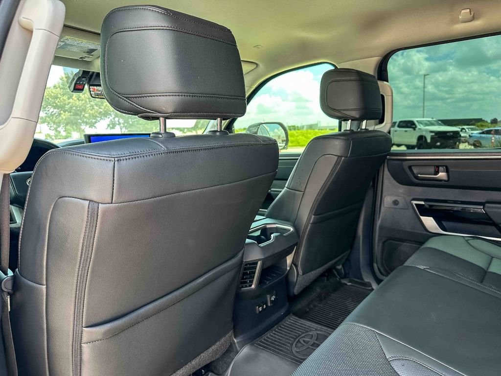 2024 Toyota Tundra Limited - Photo 17