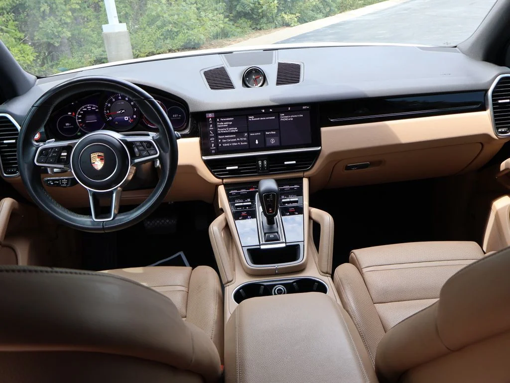Used 2020 White Porsche  image 20