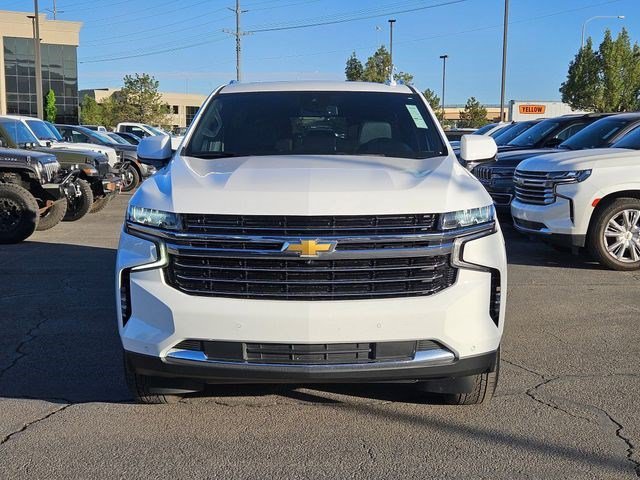 Used 2024 Summit White Chevrolet LT image 10