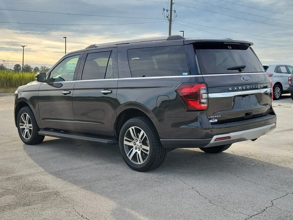 Used 2024 Dark Matter Gray Metallic Ford Limited image 3