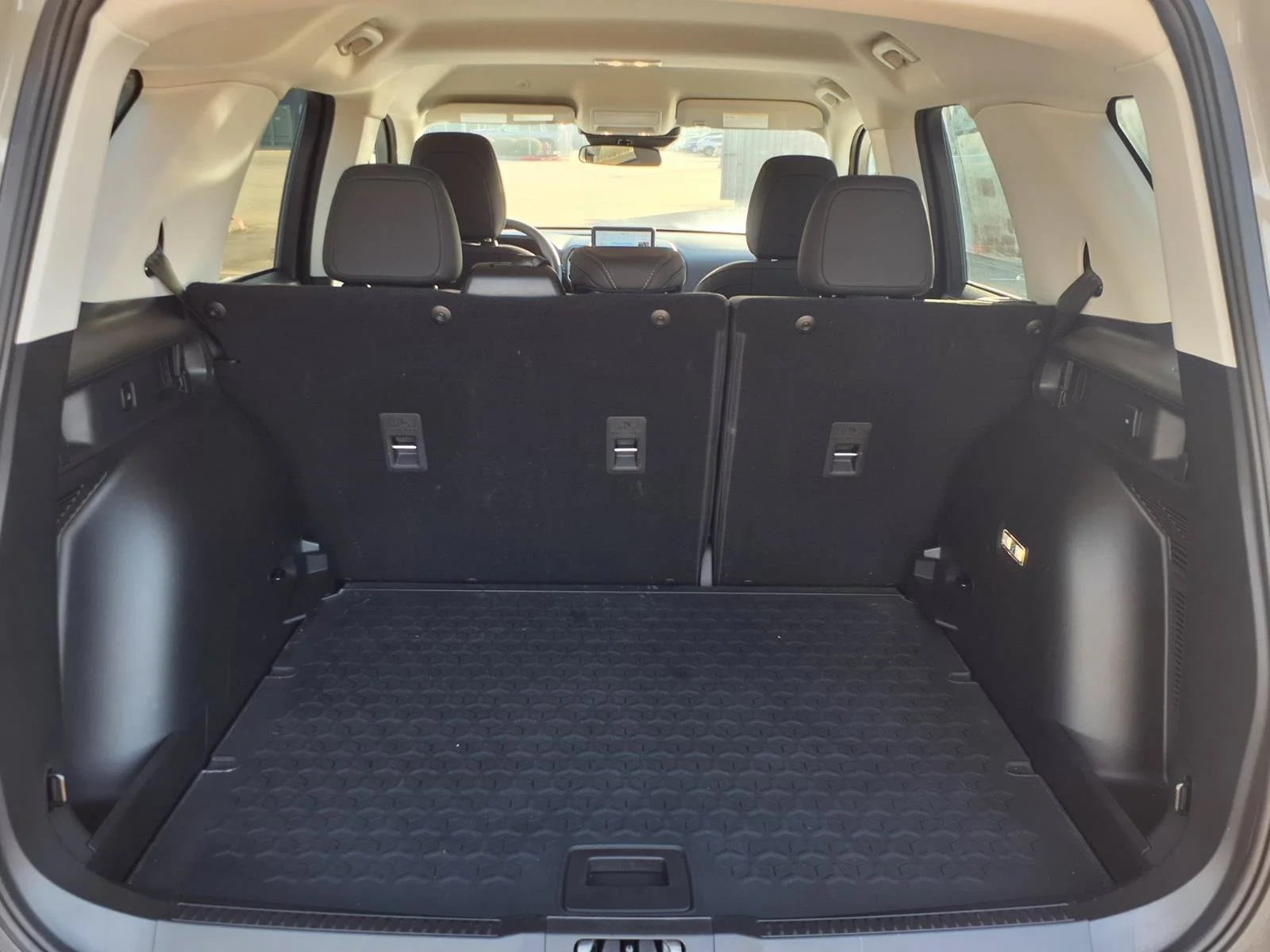 Used 2024 Beige Ford Big Bend image 8