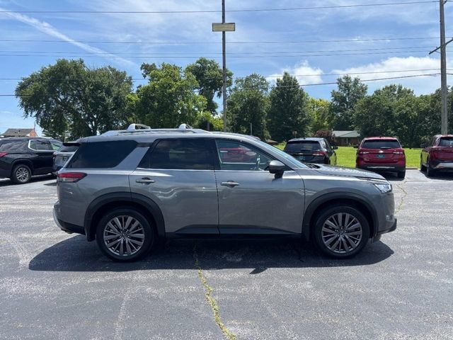 2023 Nissan Pathfinder SL - Photo 6