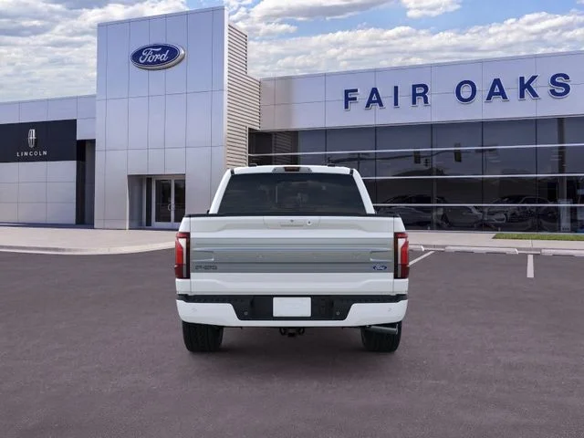 New 2026 Star White Metallic Tri-Coat Ford Platinum image 5