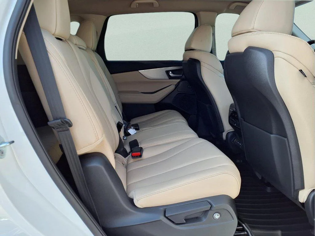 New 2026 Platinum White Pearl Acura Standard image 13
