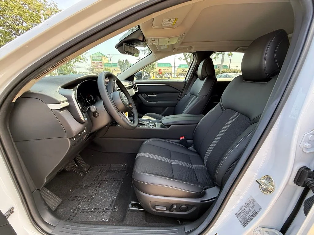 New 2026 Wind Chill Pearl Mazda Preferred AWD image 11