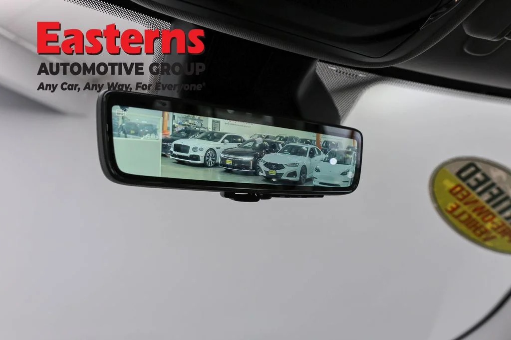 Used 2022 White Jeep 4xe image 22