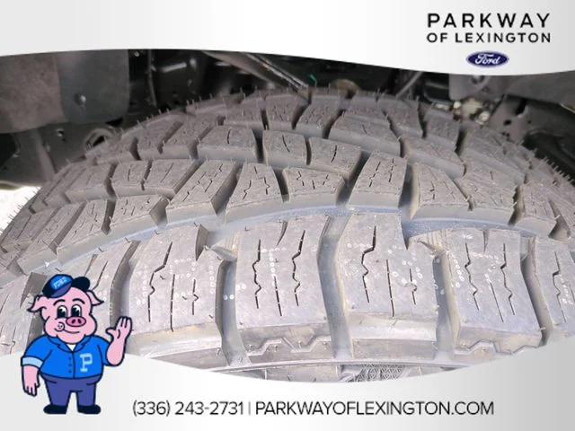 Used 2023 Black Ford XLT image 11