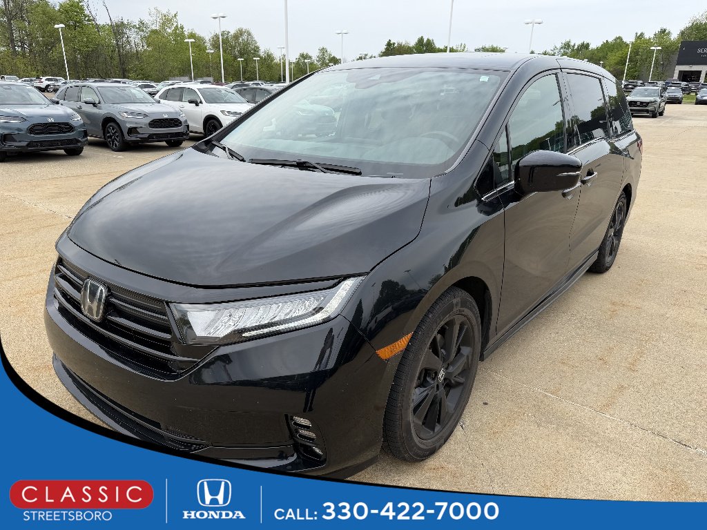 2023 Honda Odyssey SPORT's photo