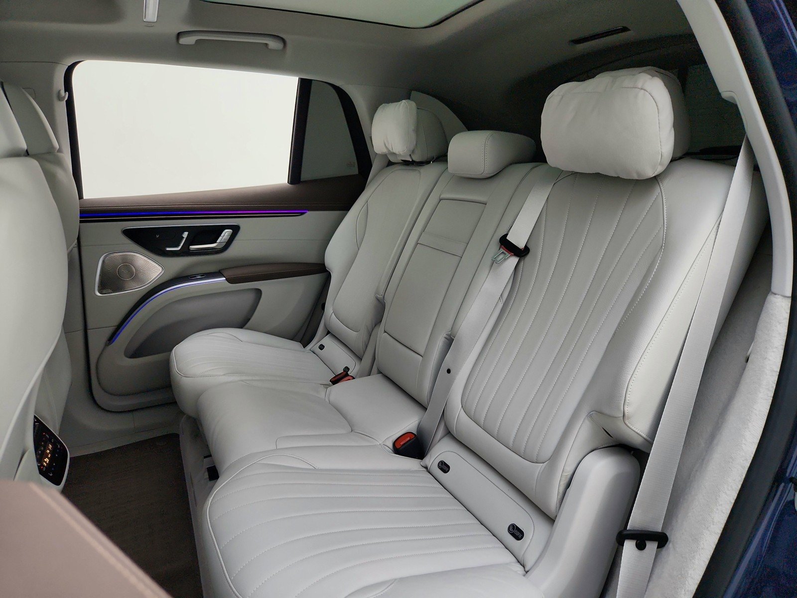Certified Used 2023 Twilight Blue Metallic Mercedes-Benz EQS 450 image 27