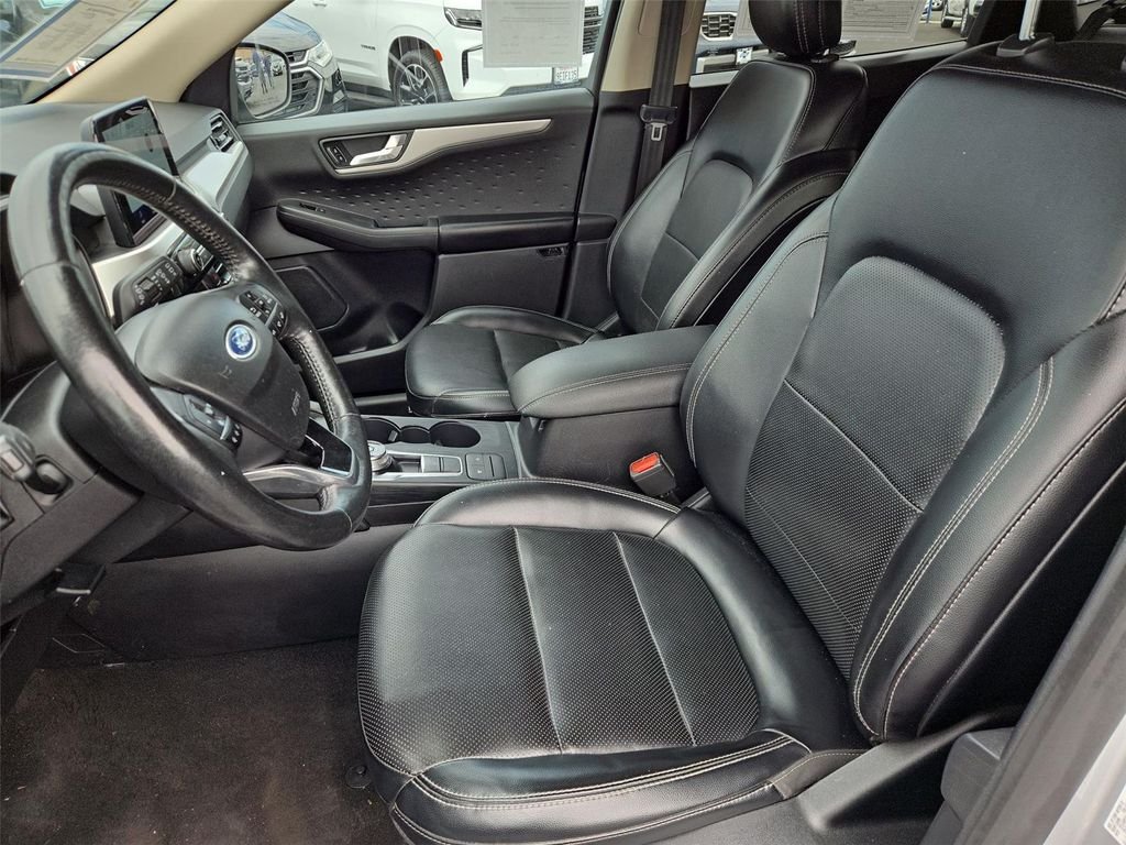 Used 2020 Silver Ford SEL image 11