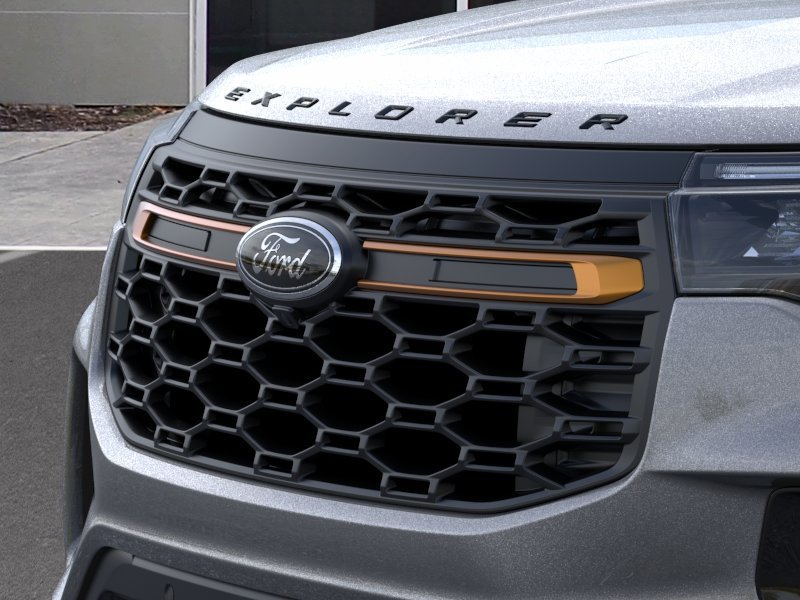 New 2026 Carbonized Gray Metallic Ford Tremor® image 17