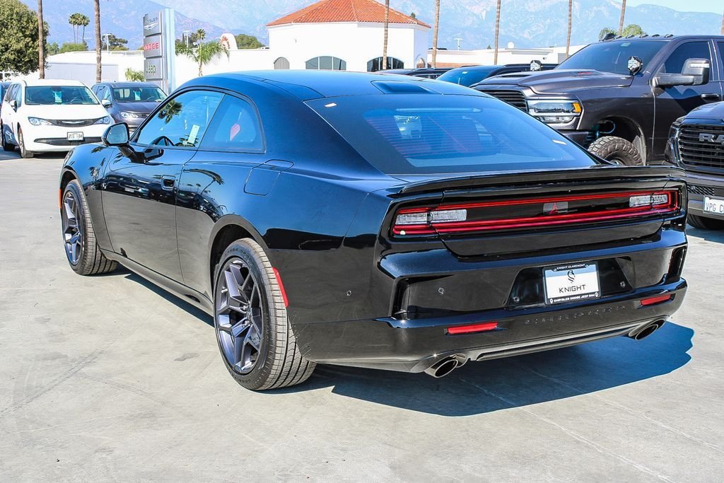 New 2026 Diamond Black Crystal Pearlcoat Dodge Scat Pack Plus image 6