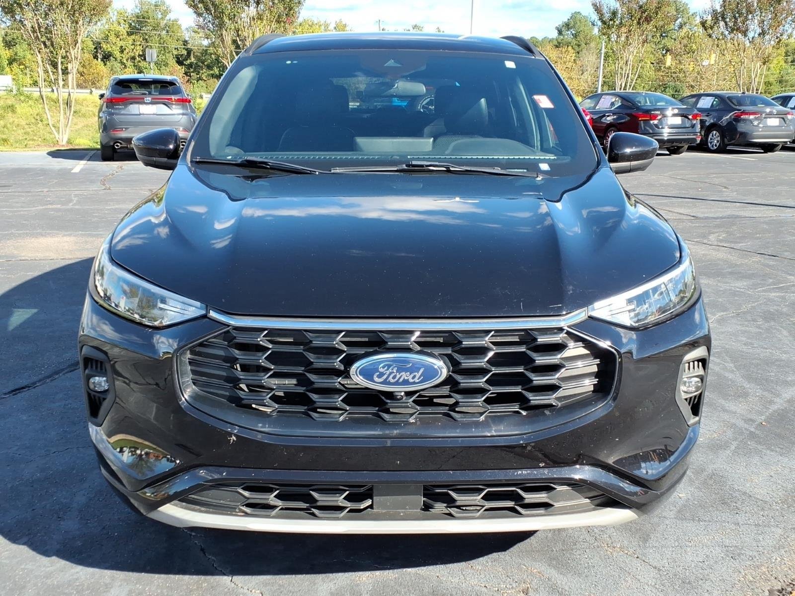 Used 2023 Agate Black Metallic Ford ST-Line Select image 10